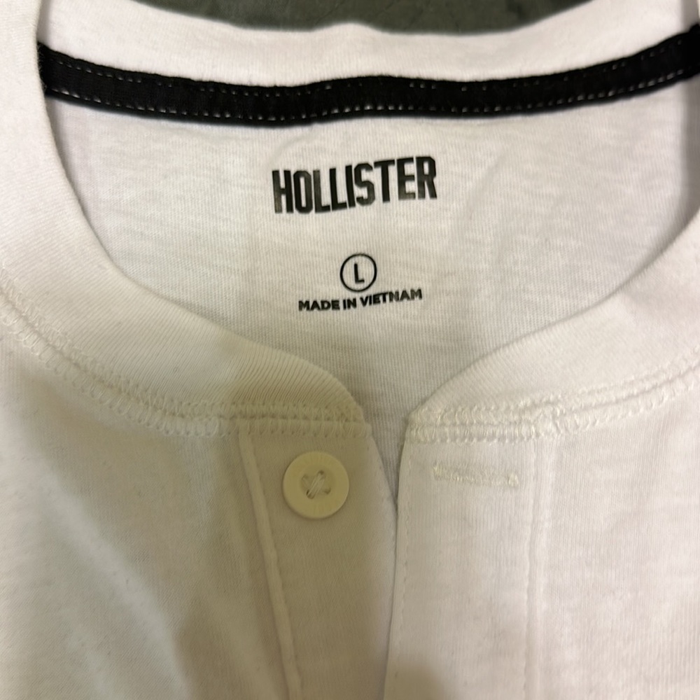 Hollister long sleeve shirt - Picture 3 of 3